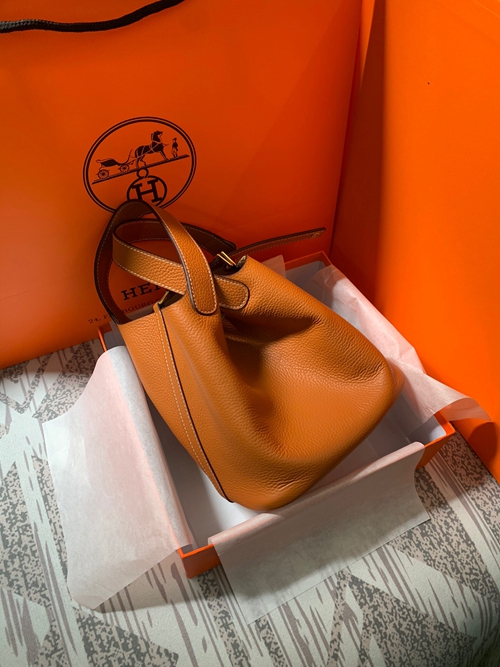 エルメス バッグ 激安背面デザイン